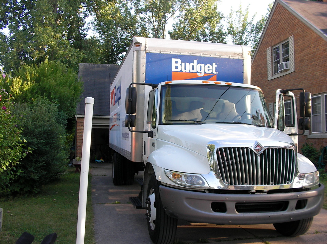 budget moving truck locations